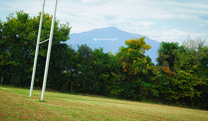 11月16日の練習に新しい方が2人参加してくれました!! 1人はHPからのお問い合わせ、もう1人は現メンバーの紹介です。ありがとうございます!! 定着していただければ最高です【2025.11.16活動報告】